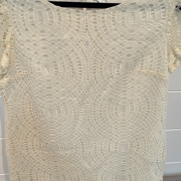 JCrew cream lace blouse. Size 0 - Picture 2 of 4